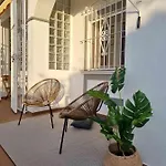 Semesterbostad Town-house-style - On The Golden Mile *