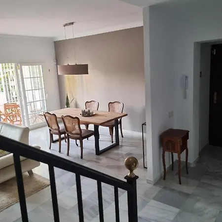 Town-house-style Semi-detached - On The Golden Mile Marbella
