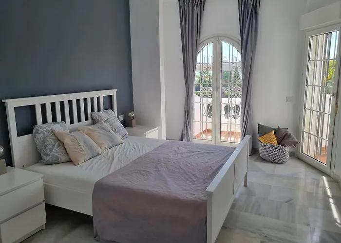 Town-house-style - On The Golden Mile Marbella