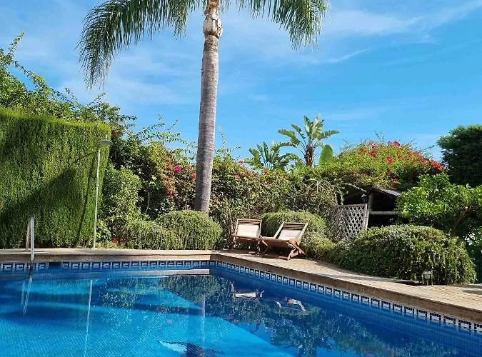 Town-house-style - On The Golden Mile Сasa de vacaciones Marbella