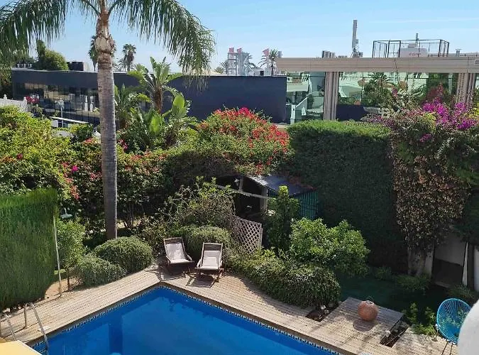 Town-house-style - On The Golden Mile Nyaraló Marbella