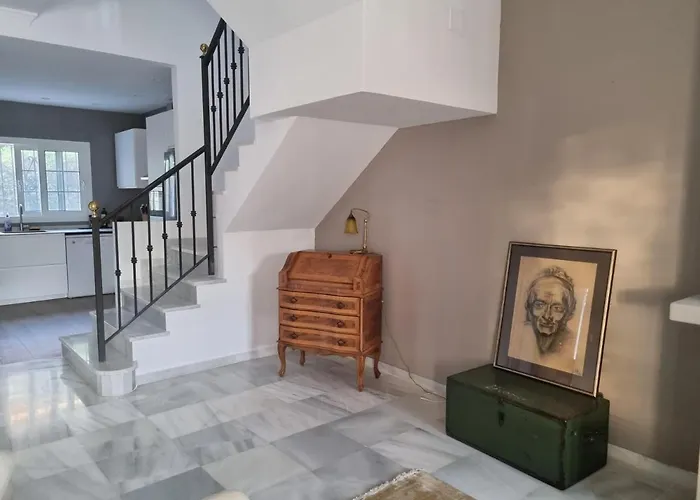 Town-house-style - On The Golden Mile Сasa de vacaciones Marbella